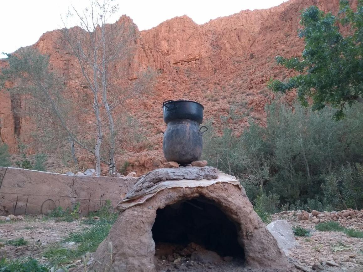 Hotel Riad Pizzeria Marhaba Akhendachou n'Ait Ouffi Zewnętrze zdjęcie